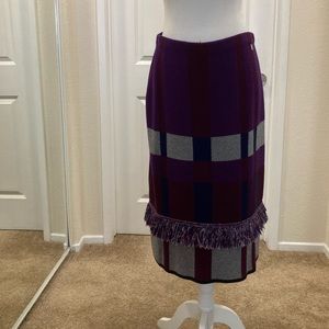 St. John Knit purple geometric pattern skirt.